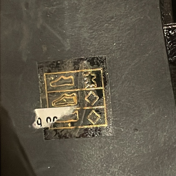 First leather shoes - Picture 9 of 10